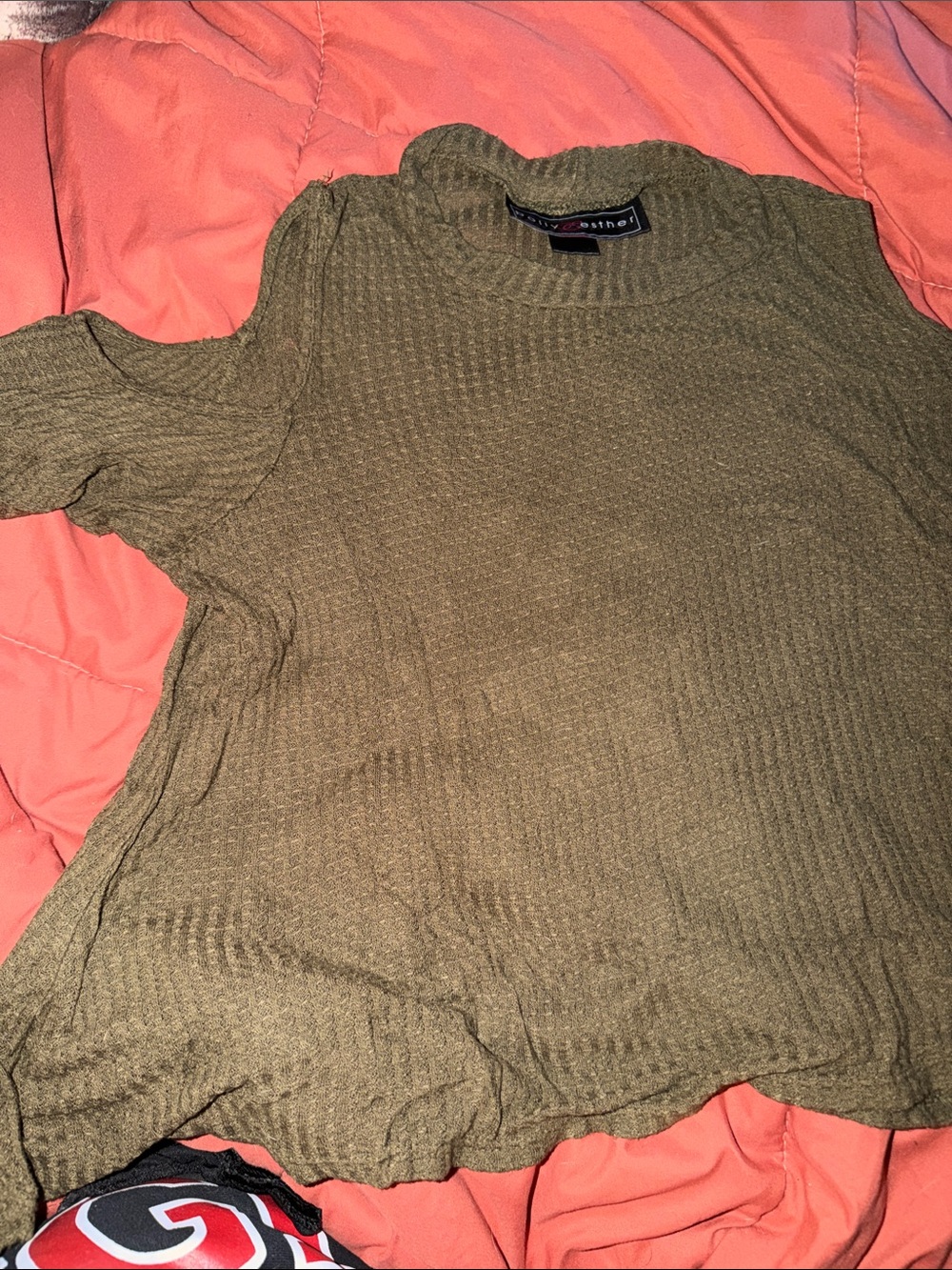 Cold-Shoulder Ribbed Crewneck Sweater - Olive